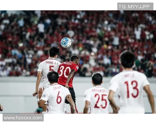 足球明星叶博阿的传奇人生与辉煌成就揭秘