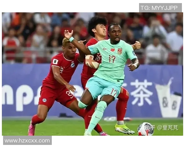 重庆羽毛球队在世界杯预选赛中以71分高居榜首展现强劲实力 重庆羽毛球队在世界杯预选赛中以71分高居榜首展现强劲实力